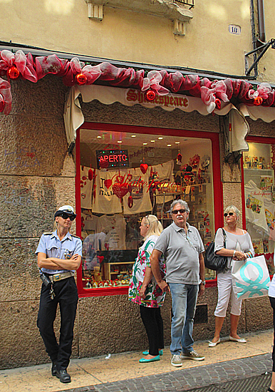 イタリアの恋のパワースポット！？　「ジュリエットの家」